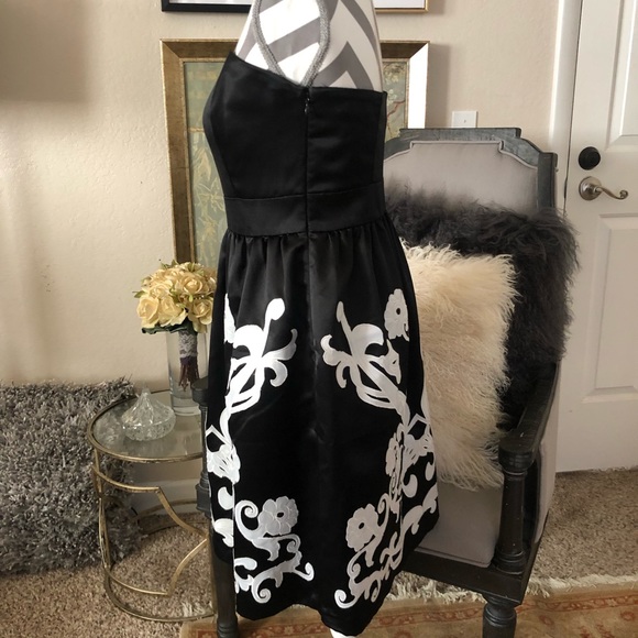 White House Black Market Evening Dress - Picture 4 of 7